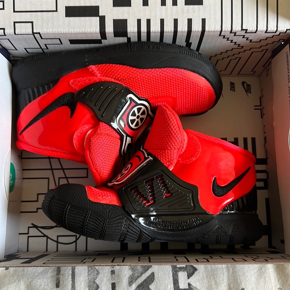 Nike Kyrie 6 TDV ‘AUTO’